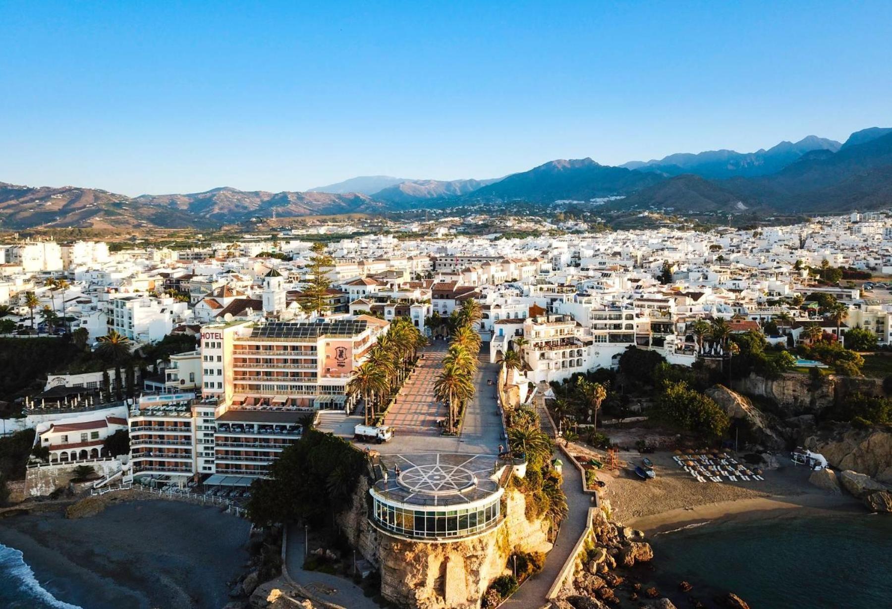 Apartamento En El Centro De Nerja Buitenkant foto